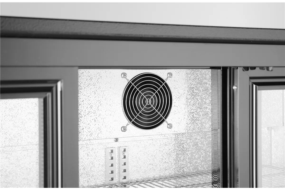 Lodówka barowa z potrójnymi drzwiami suwanymi, 254L, czarny, 220-240V/160W, 1350x520x865mm Arktic 235836