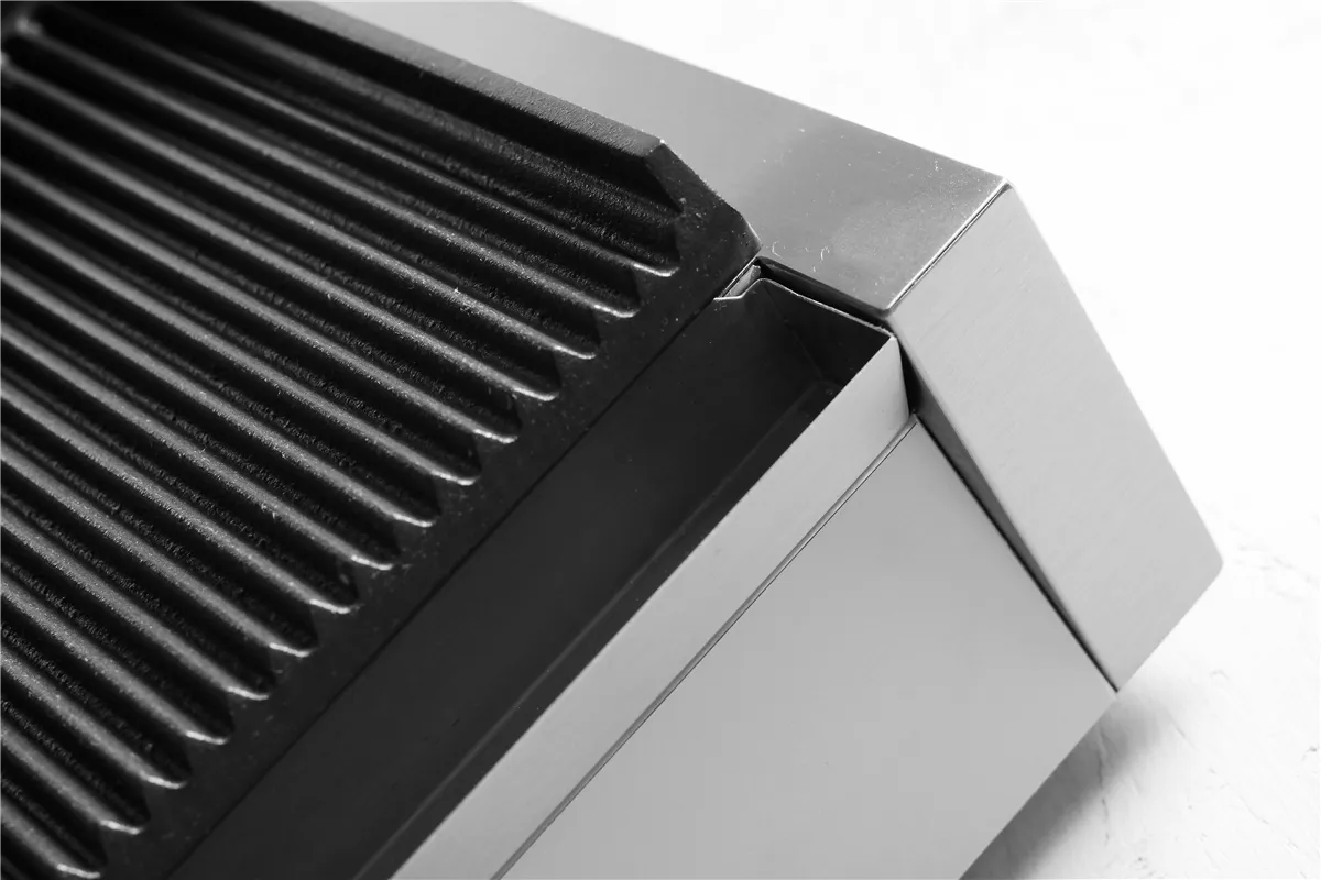 Grill kontaktowy Panini, góra i dół ryflowane, 230V/2200W, 430x375x216mm Hendi 263655