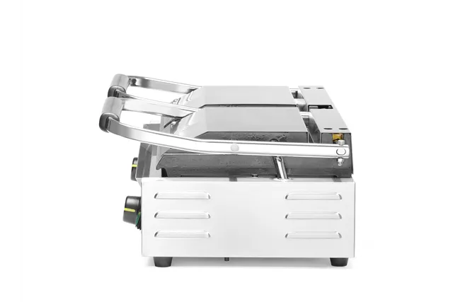 Grill kontaktowy podwójny, 1/2 gładka, 1/2 ryflowana, 230V/3600W, 570x375x216mm Hendi 263907