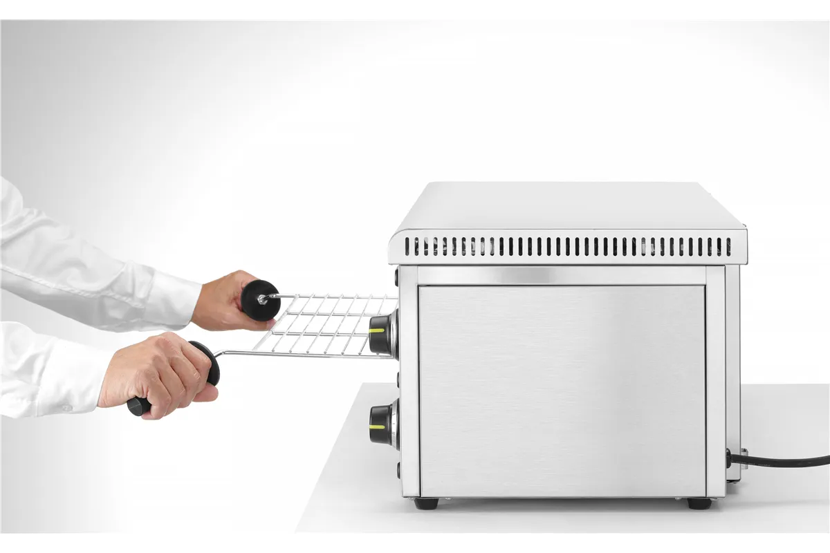 Opiekacz GN 1/1, 220-240V/2850W, 770x485x305mm Hendi 264126