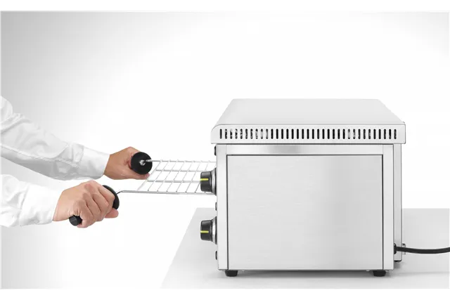 Opiekacz GN 1/1, 220-240V/2850W, 770x485x305mm Hendi 264126