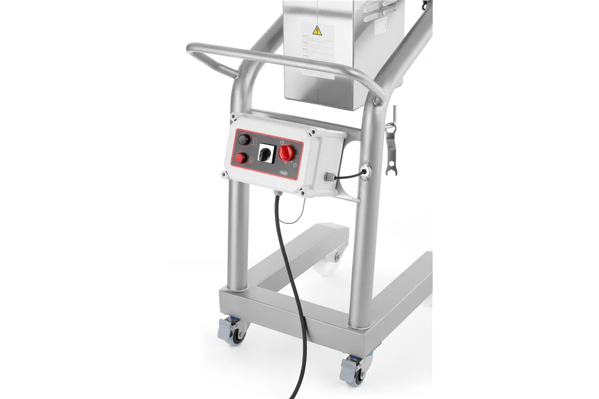 Mikser Turbo TRX-22 wymiary podczas pracy 568x1643x1219mm wymiary prz złożeniu 568x963x1651mm 400V/2200W Sammic 3030506