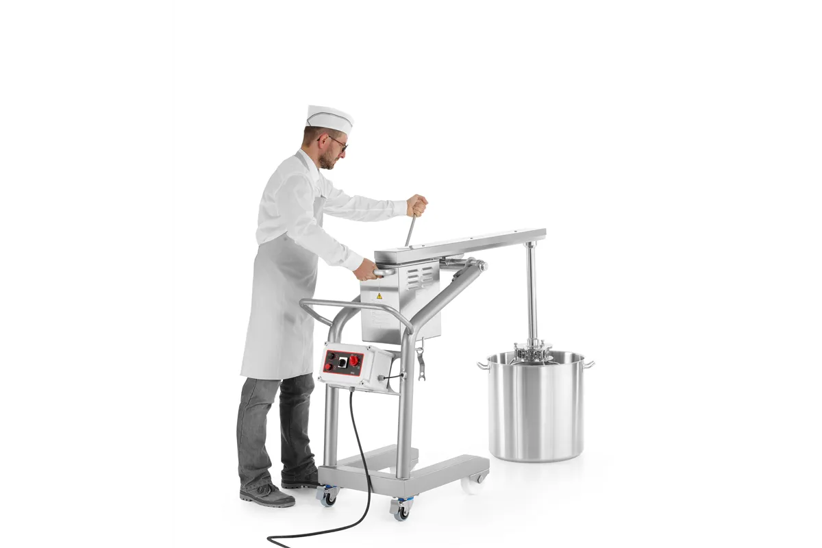 Mikser Turbo TRX-22 wymiary podczas pracy 568x1643x1219mm wymiary prz złożeniu 568x963x1651mm 400V/2200W Sammic 3030506