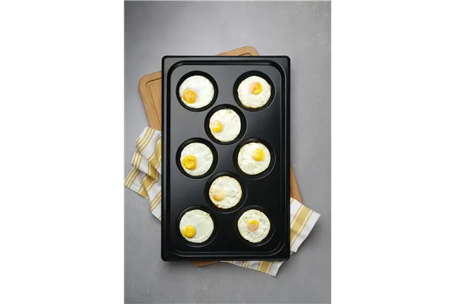 Blacha do jajek sadzonych, z powłoką nieprzywierającą CONVECTOMAT EGGPLATE, GN 1/1, czarny, 530x325x26mm Hendi 808856