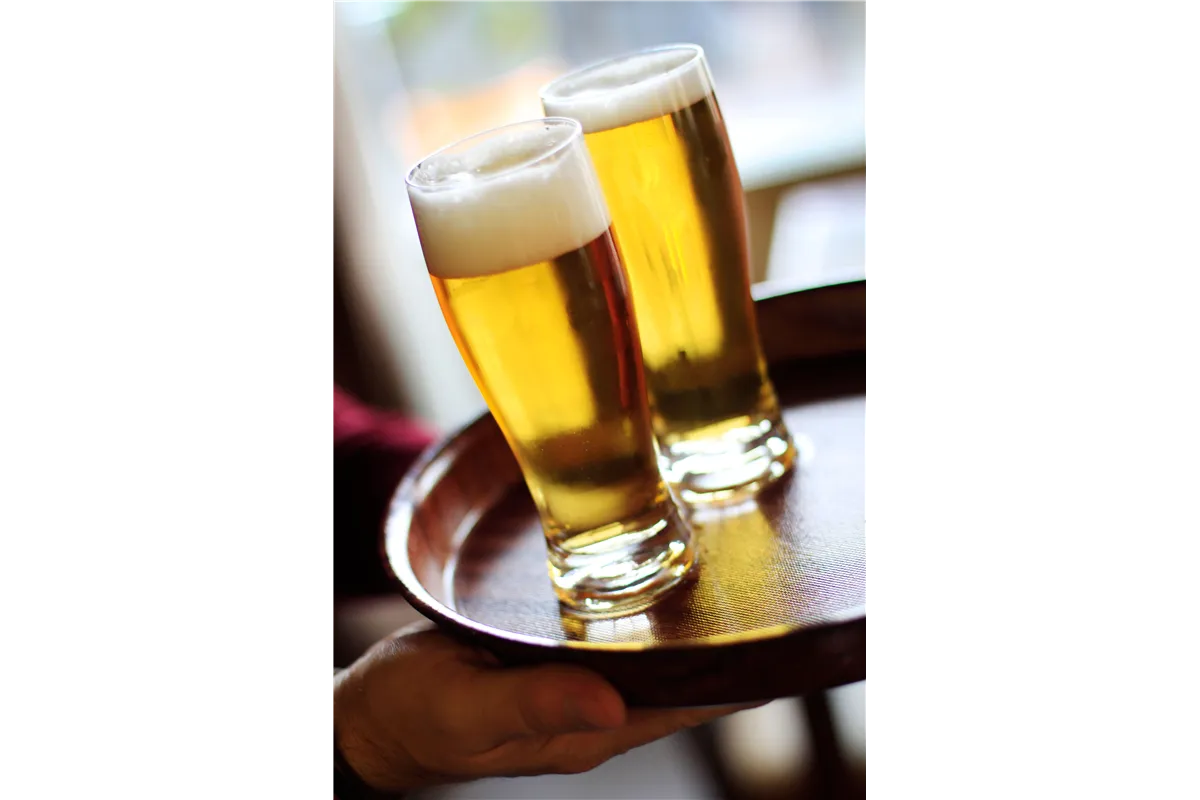 Taca do serwowania laminowana, antypoślizgowa, okrągła, wysoki rant, mahoniowy, ⌀320x35mm AmerBox 507711