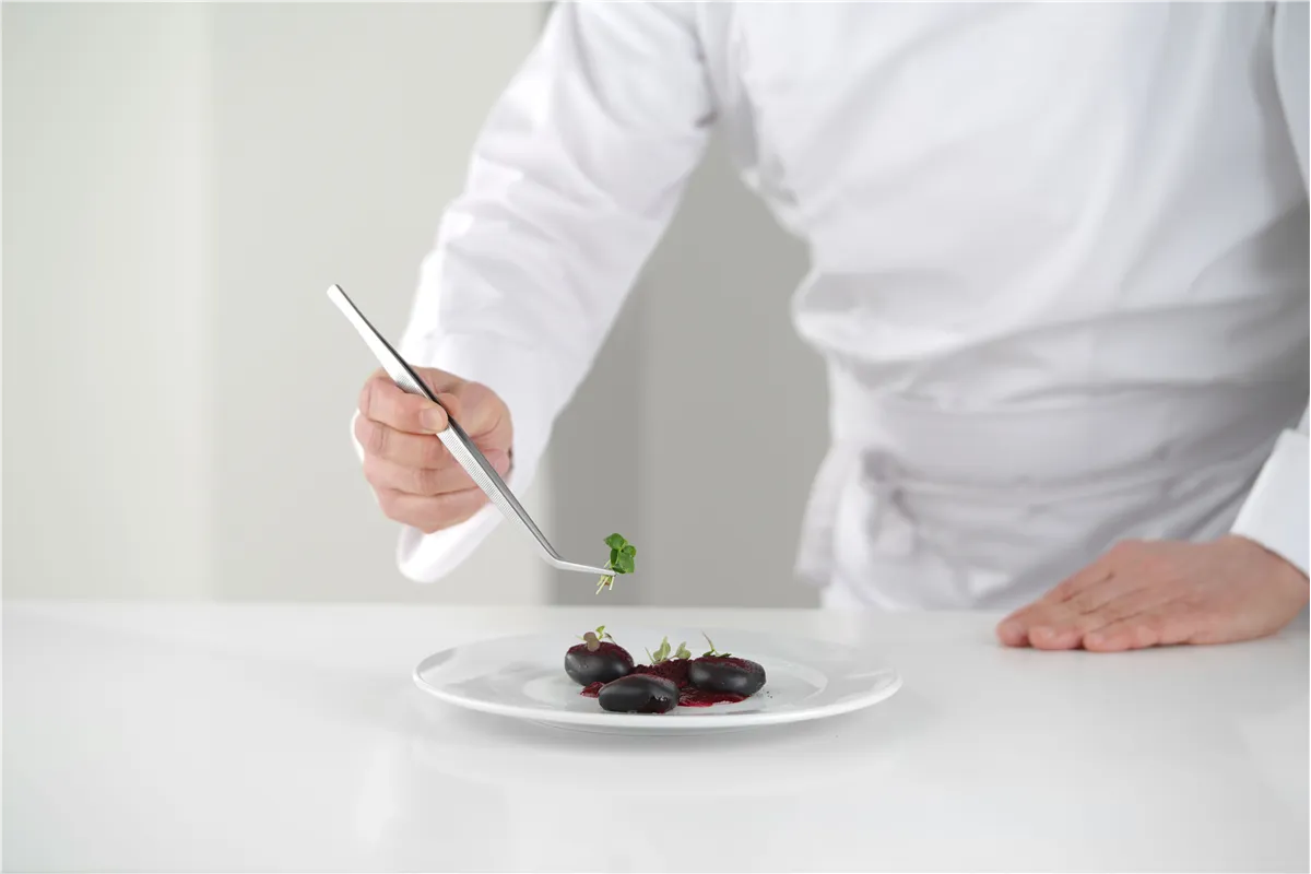 Pęseta zakrzywiona, 240mm Hendi 680063