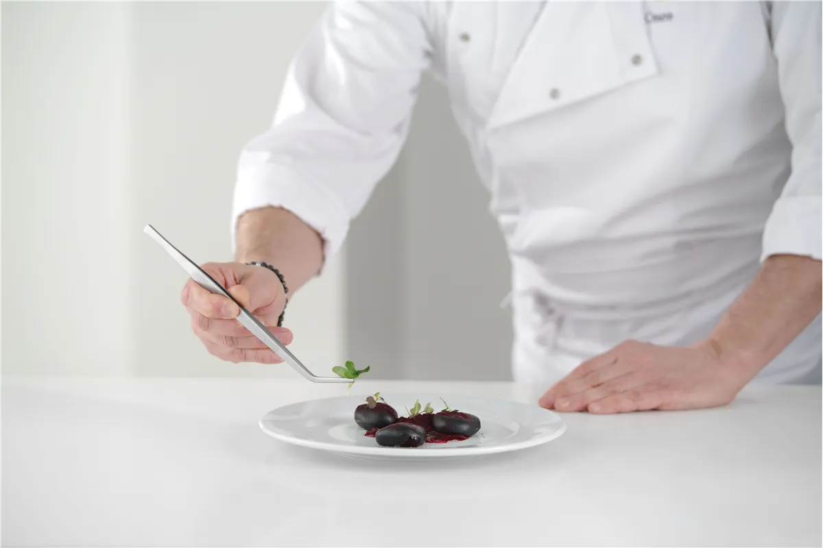 Pęseta zakrzywiona, 240mm Hendi 680063