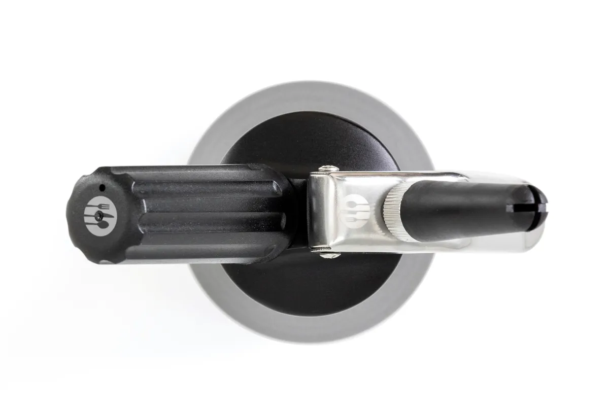 Syfon do bitej śmietany, Kitchen Line, 0,95L, czarny, ⌀95x320mm Hendi 588598