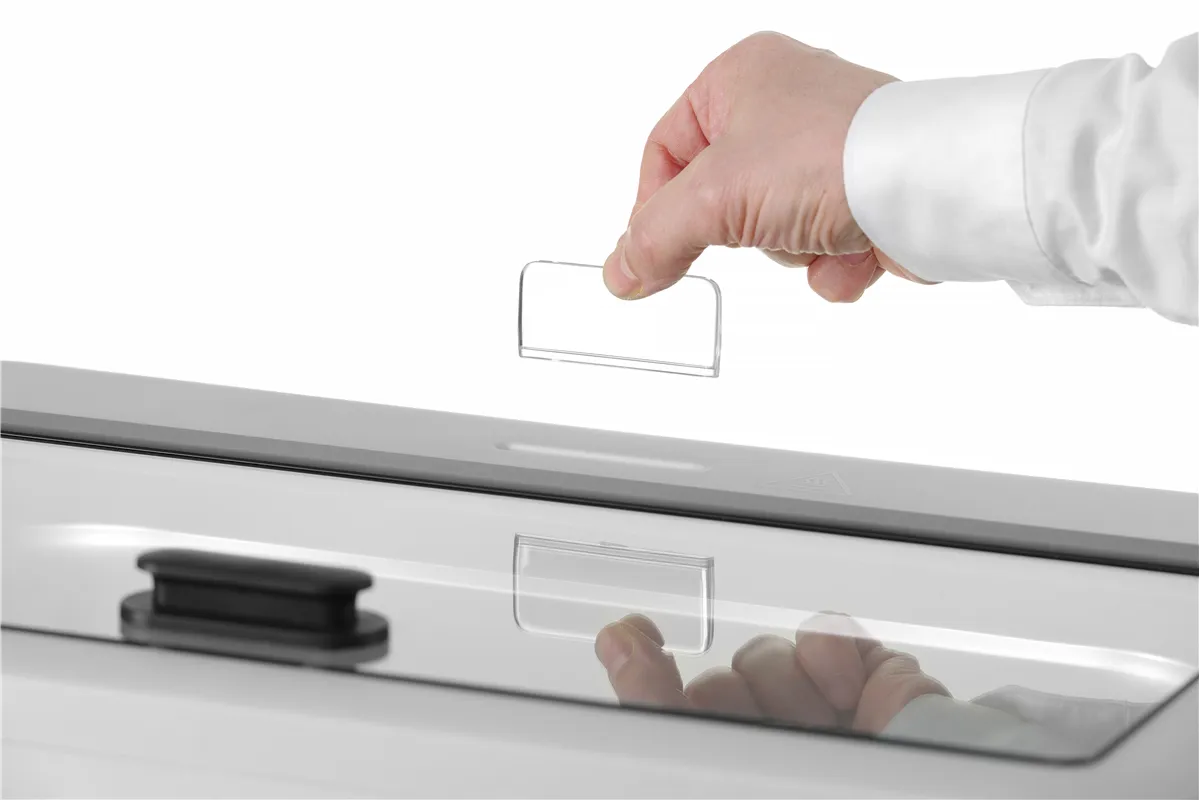 Podgrzewacz elektryczny UNIQ, biały, 220-240V/700W, 607x402x245mm Hendi 470428