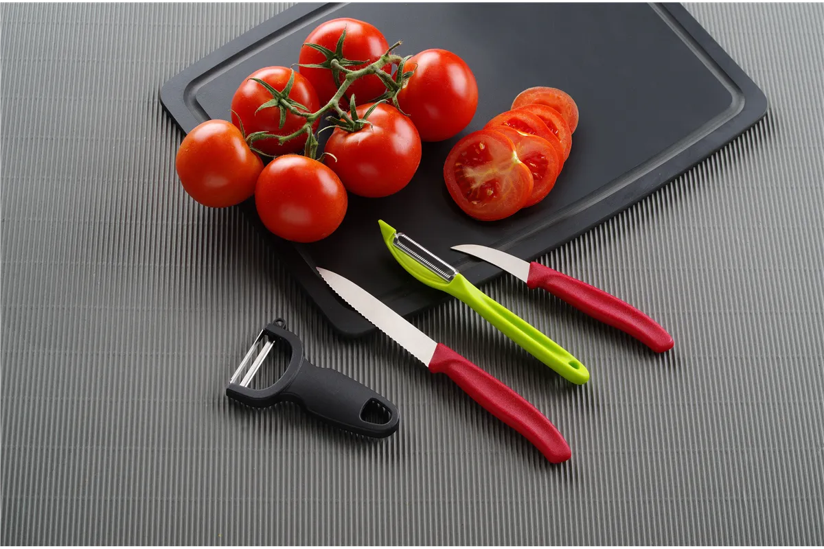 Nóż do obierania z wygiętym ostrzem, czerwony, 158mm Hendi 841532