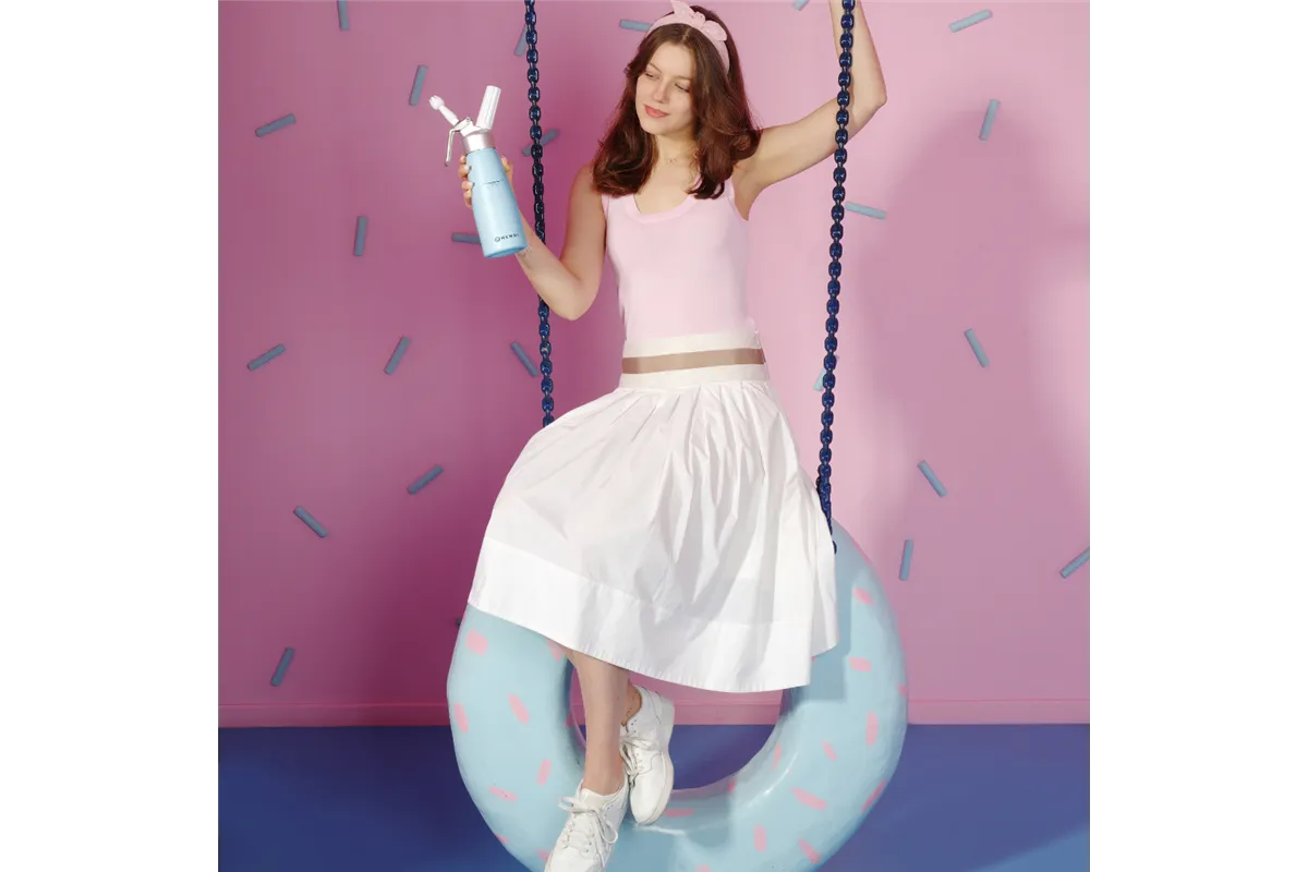 Syfon do bitej śmietany, 0,5L, Błękitny, ⌀80x260mm Hendi 975862