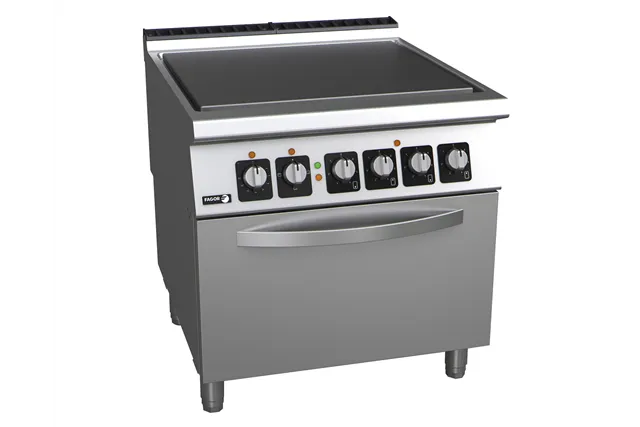 Kuchnia "Solid Top" elektryczna z piekarnikiem 800x930x850 mm 22kW 400V Fagor C-E911