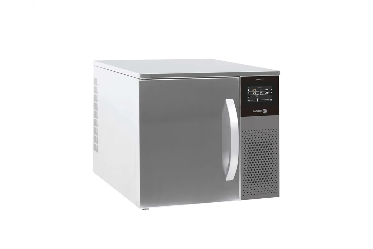 Szybkoschładzarka ADVANCE z funkcją szybkozamrażania 3xGN1/1 590x700x520 mm 230V Fagor ABC-031 HC