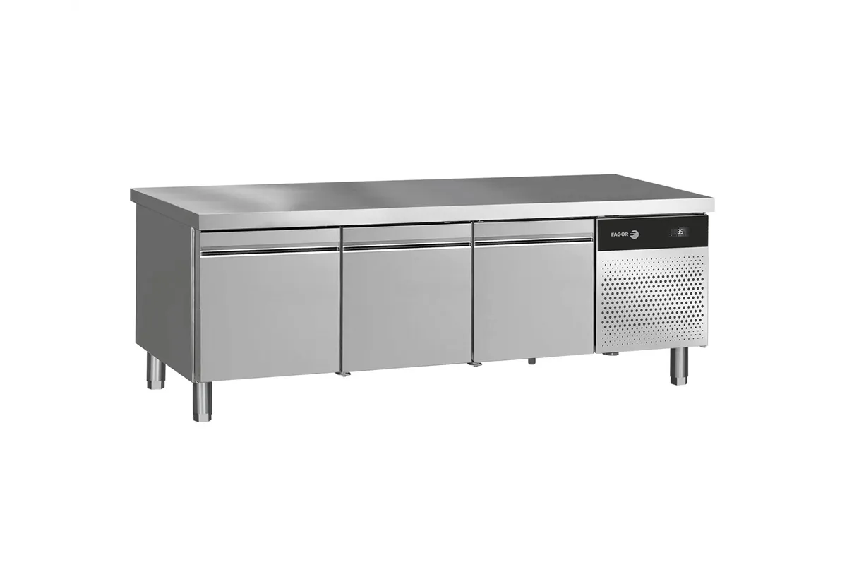 Podstawa chłodnicza z szufladami GN 2/3 1792x700x584mm Fagor CCPB-3G W