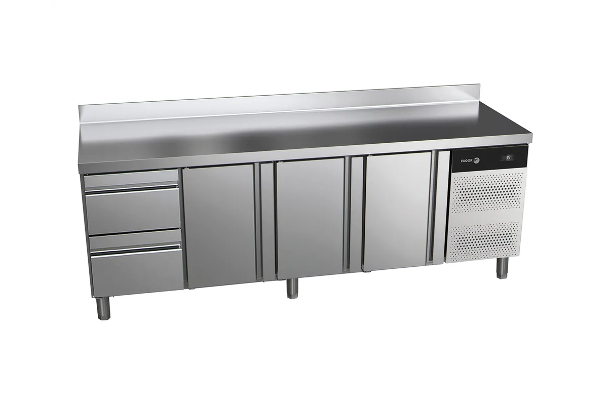 Stół chłodniczy CONCEPT z 3 drzwiami i 2 szufladami 581L 2242x700x850mm Fagor CCP-4G HDDD