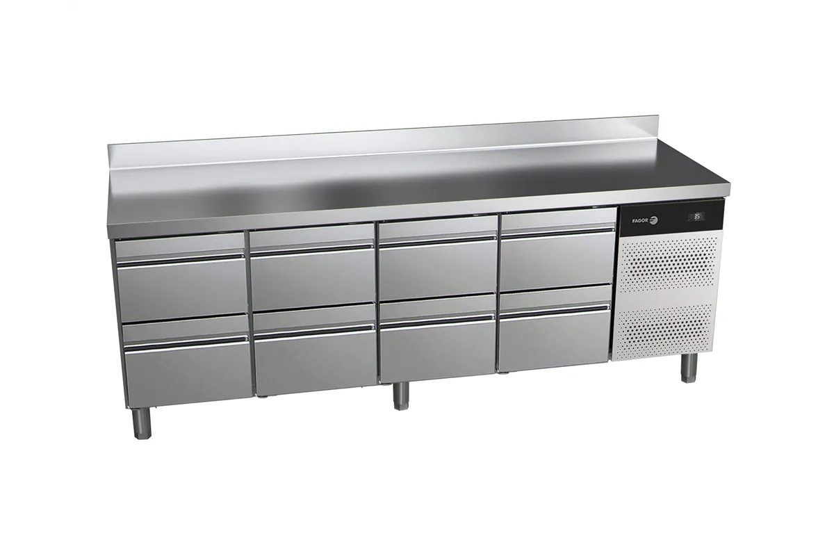 Stół chłodniczy CONCEPT z 8 szufladami 581L 2242x700x850mm Fagor CCP-4G HHHH
