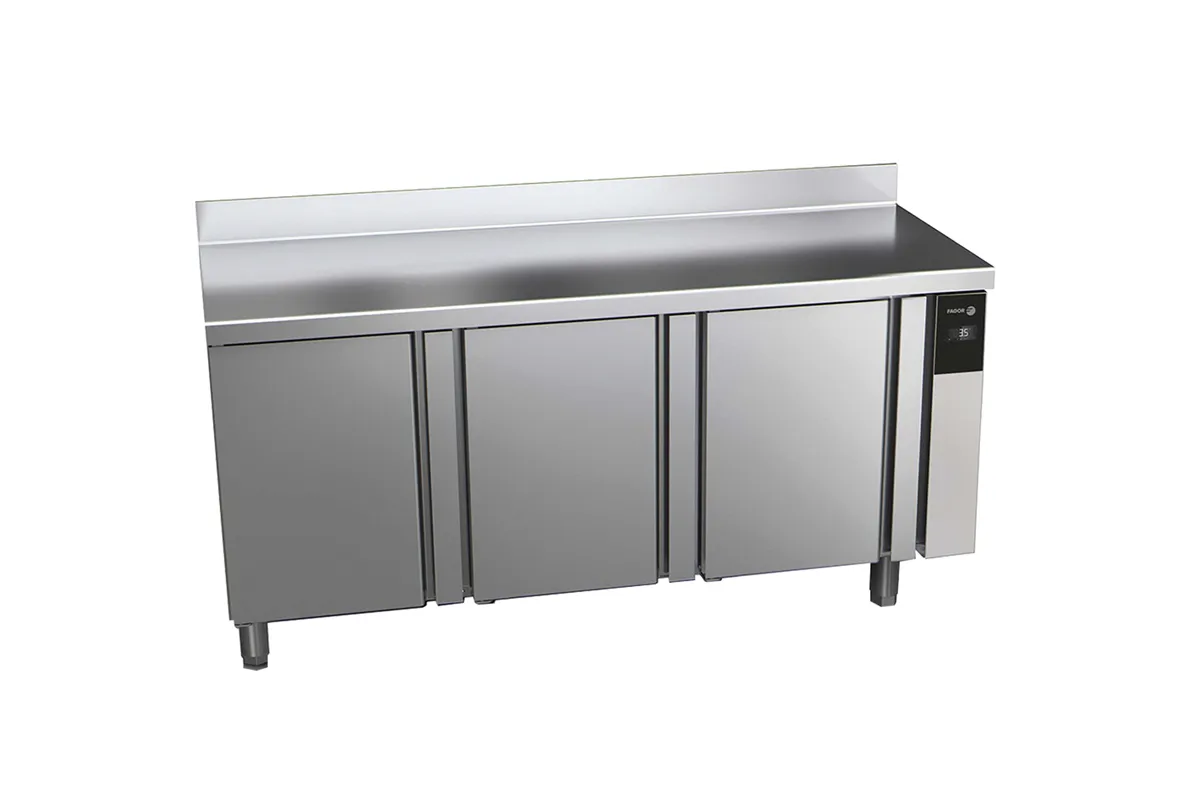 Stół mroźniczy SNACK z 3 drzwiami bez agregatu 416L 1717x600x850mm Fagor CCN-3S/R