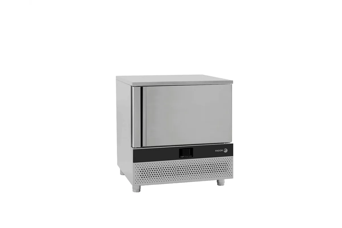 Szybkoschładzarka CONCEPT z funkcją szybkozamrażania 5xGN 1/1 790x700x850 mm 230V Fagor CBC-051 HC