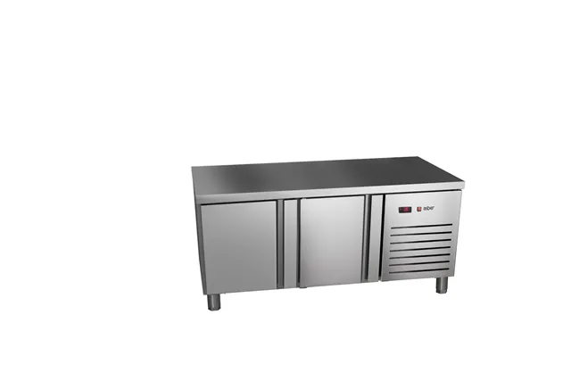 Stół chłodniczy 700mm GN 1/1 wysokość 600mm, 2xdrzwi pełne 1342x700x584mm, 253W 230V Asber ETPB-135-20 HC 90NS