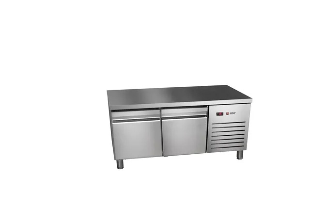 Stół chłodniczy 700mm GN 1/1, 2x2/3drzwi pełne 1342x700x584mm, 253W 230V Asber ETPB-135 HC 90NS