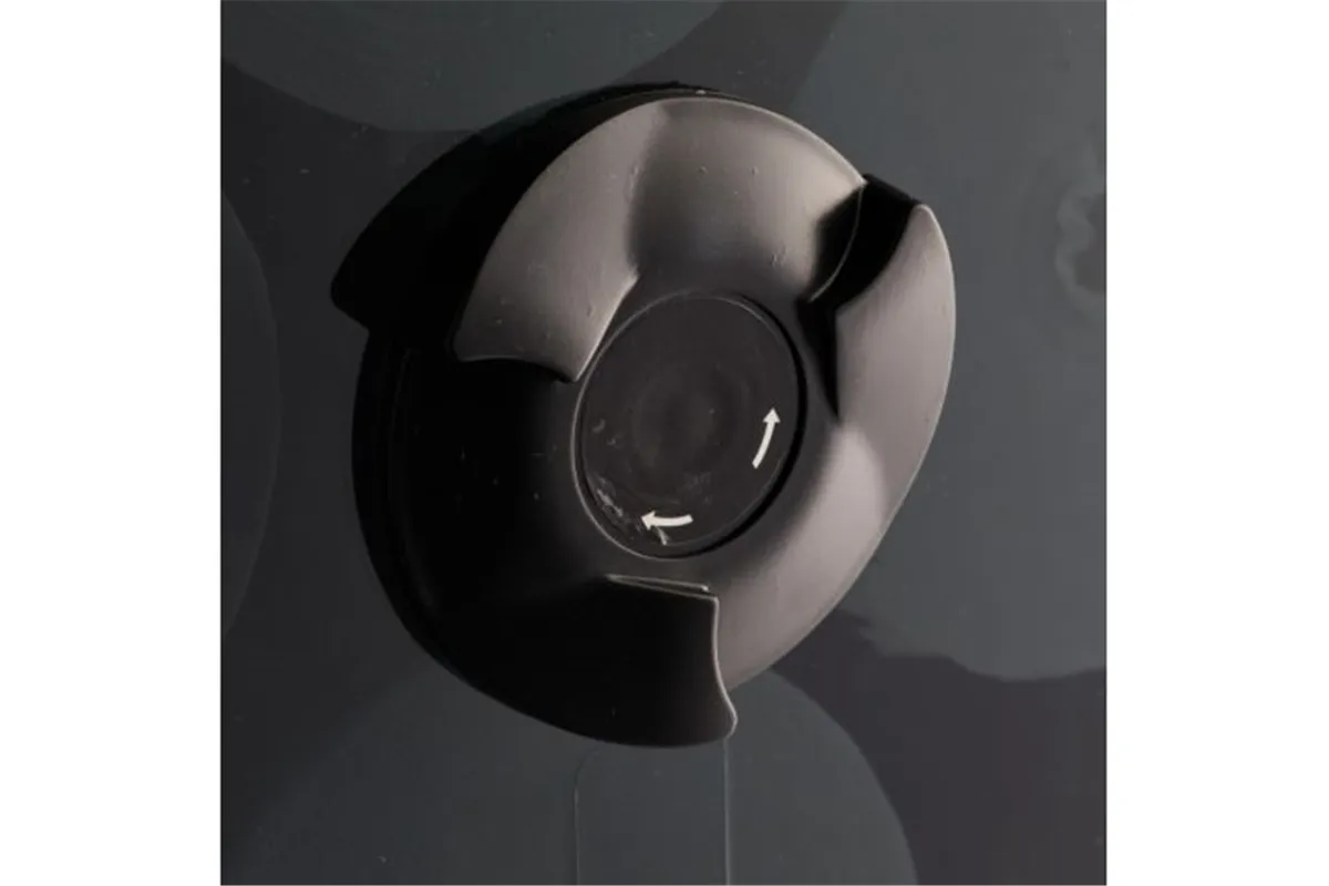 Pojemnik na cztery rolki papieru toaletowego bez gilzy MERIDA ONE, tworzywo ABS, czarny
 Merida BEC302