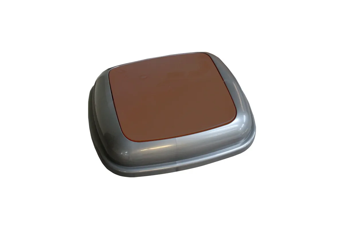 Pokrywa kosza Quatro, grafitowa z brązową klapką
 Merida KJW914