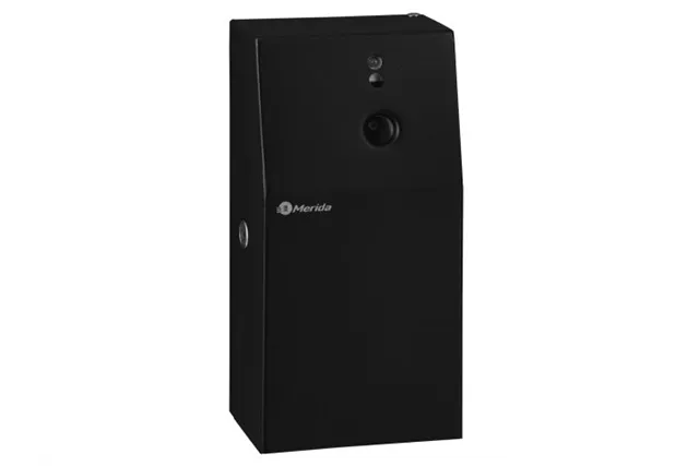 Obudowa odświeżaczy powietrza MERIDA STELLA BLACK LINE, czarna
 Merida GSC018