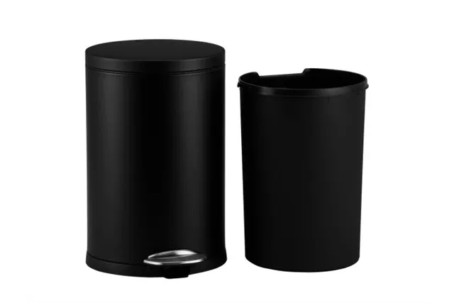 Kosz pedałowy TOP SILENT LUNA, pojemność 20 l, metalowy, czarny matowy
 Merida KIC421