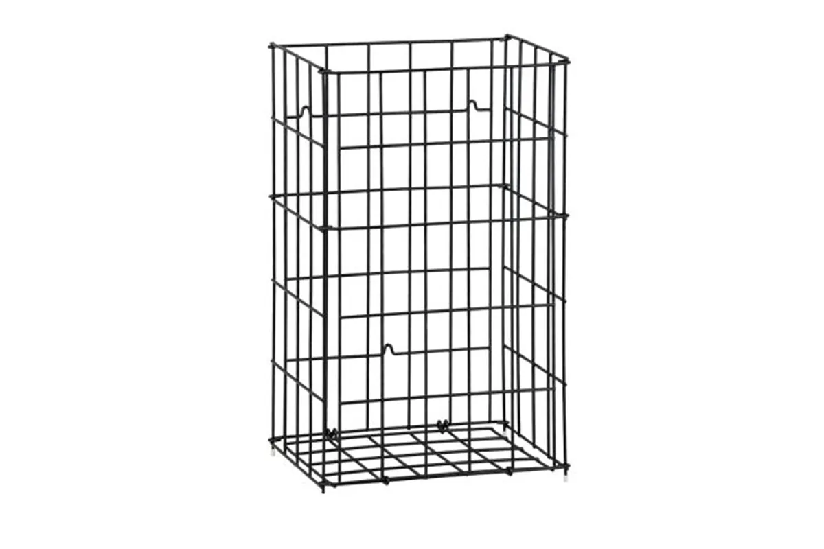 Kosz siatkowy stojący o poj. 47 l, wykonany z prętów powlekanych czarnym polietylenem
 Merida KIC151