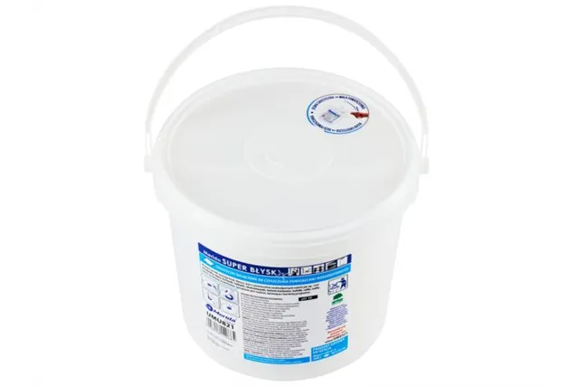 Chusteczki nasączone do czyszczenia powierzchni wodoodpornych MERIDA SUPER BŁYSK, wiadro 6 l, rolka 65 m, 260 listków
 UMU821