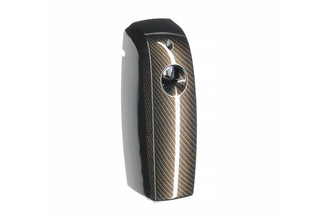 Elektroniczny odświeżacz powietrza LCD MERIDA UNIQUE EXCLUSIVE CARBON SPARK LINE
 Merida GUH771