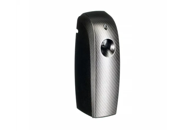 Elektroniczny odświeżacz powietrza LCD MERIDA UNIQUE EXCLUSIVE CARBON LINE
 Merida GUH721