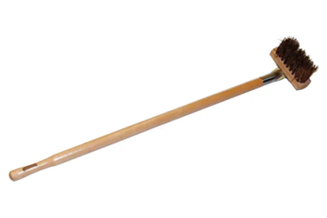 SZ - R ﻿Szczotka ze skrobakiem i włosiem ryżowym / mosiężnym Red Fox