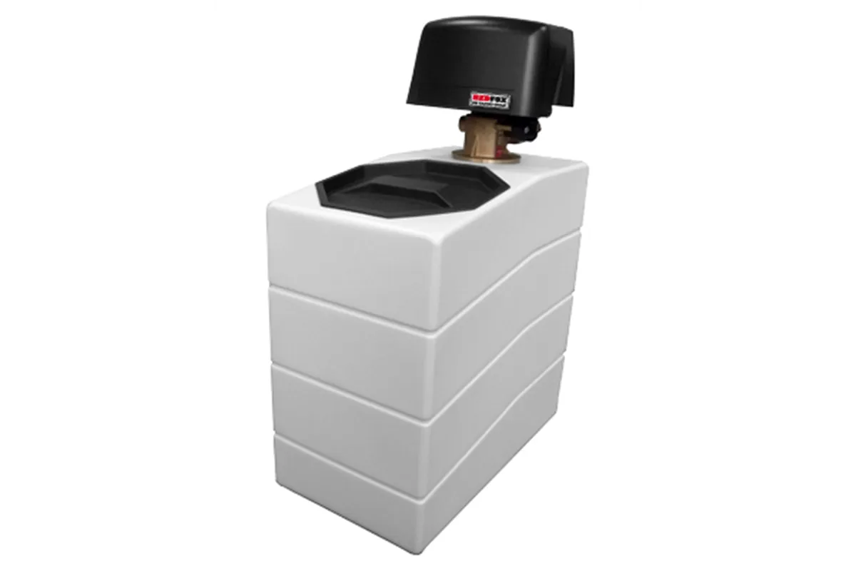 R - 12 HW ﻿Zmiękczacz automatyczny do ciepłej wody Red Fox