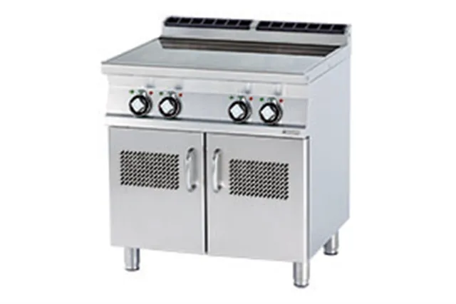 PCIT - 78 ET ﻿﻿Kuchnia elektryczna indukcyjnaz szafką RM Gastro