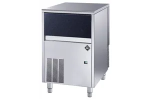 IMG - 9030 W ﻿﻿Łuskarka chłodzona wodą RM Gastro