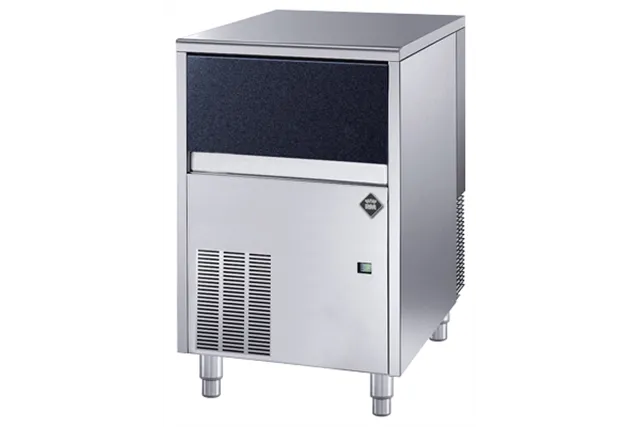 IMG - 9030 W ﻿﻿Łuskarka chłodzona wodą RM Gastro