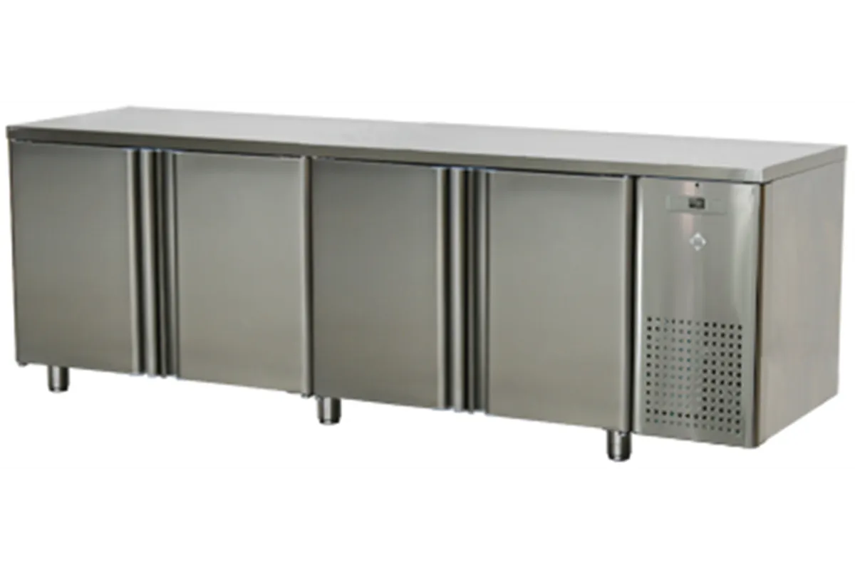 SCH - 4D/N ﻿﻿Stół chłodniczy czterodrzwiowy RM Gastro