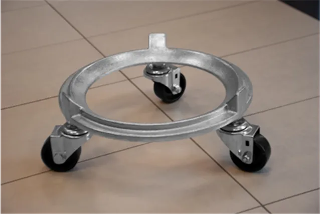 WKK ﻿﻿Wózek do dzieży RM RM Gastro