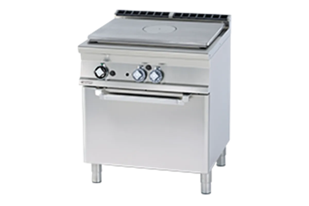 TPF - 78 G ﻿﻿Kuchnia żeliwna gazowa z piekarnikiem RM Gastro
