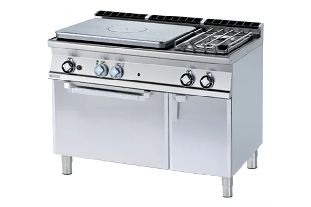TPF2 - 712 GV/P ﻿﻿Kuchnia żeliwna gazowa z piekarnikiem RM Gastro
