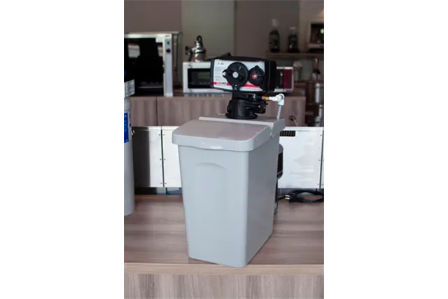 R - 8B ﻿Zmiękczacz automatyczny Red Fox