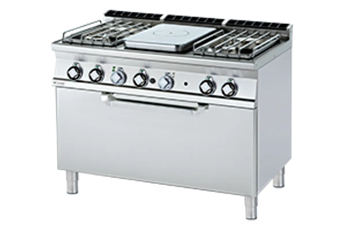 TPF4 - 712 G/P ﻿﻿Kuchnia żeliwna gazowa z piekarnikiem RM Gastro