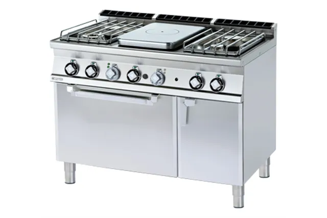 TPF4 - 712 GV/P ﻿﻿﻿Kuchnia żeliwna gazowa z piekarnikiem RM Gastro