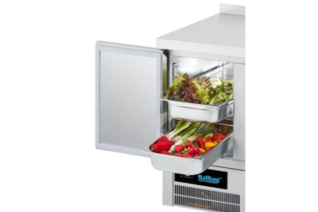 Stół chłodniczy GN 1/1 z własnym chłodzeniem bez blatu AKT T0795 0UEV