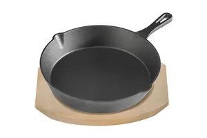 Patelnia żeliwna z podstawą drewnianą, Ø 255 mm Stalgast 049009