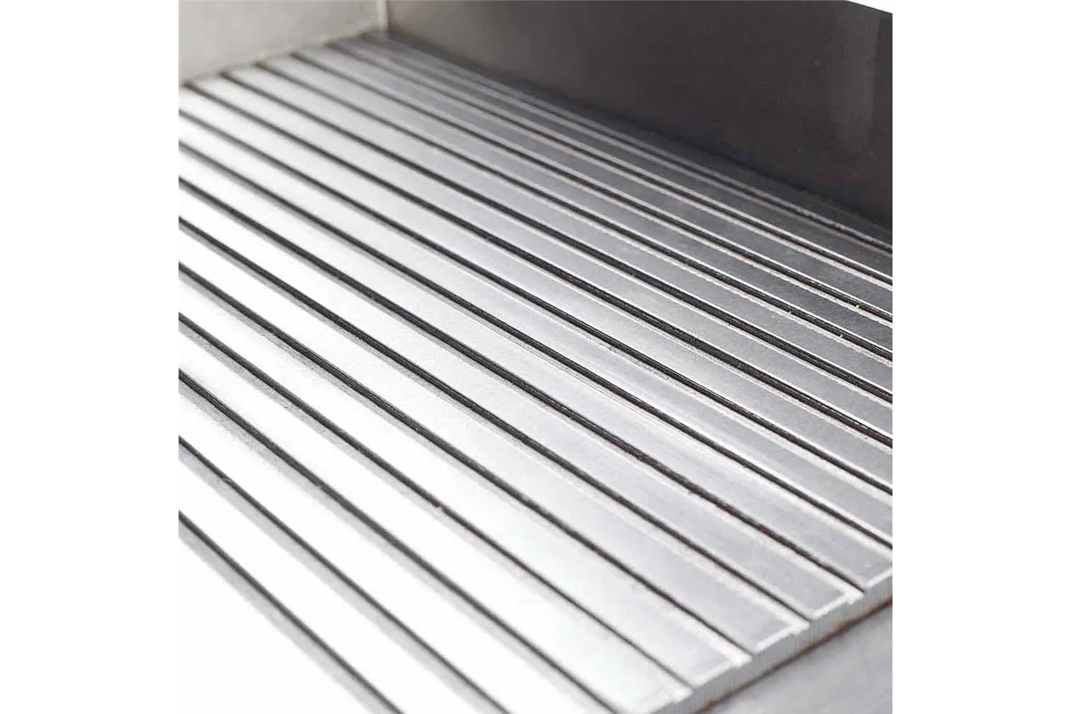 Płyta grillowa 1/2 gładka, 1/2 ryflowana, Gredil,  P 3.5 kW, U 230 V Gredil 745120