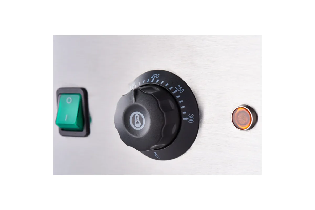 Patelnia elektryczna uchylna na stelażu, Gredil, 700x786x912 mm, P 6.3 kW, U 400 V Gredil 778003