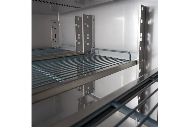 Stół chłodniczy 3 drzwiowy, agregat po prawej stronie, Frost, GN 1/1, V 312 l Stalgast 835036