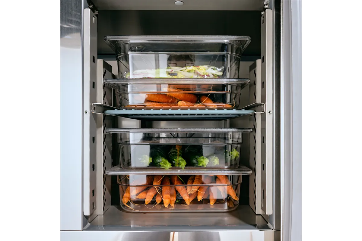 Stół chłodniczy 3 drzwiowy, agregat na dole, Frost, GN 1/1, V 219 l Stalgast 835039